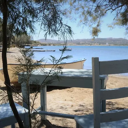 Kardoulis Boat House * Ζεφυρία