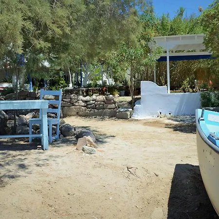 Kardoulis Boat House Botel